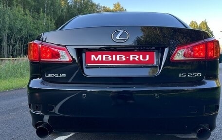 Lexus IS II рестайлинг 2, 2010 год, 1 750 000 рублей, 10 фотография