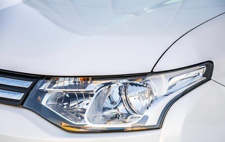 Mitsubishi Outlander III рестайлинг 3, 2013 год, 1 248 000 рублей, 7 фотография