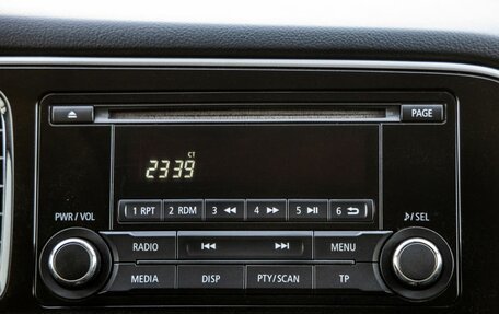 Mitsubishi Outlander III рестайлинг 3, 2013 год, 1 248 000 рублей, 24 фотография