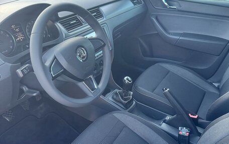 Skoda Rapid I, 2014 год, 899 000 рублей, 3 фотография