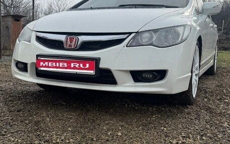 Honda Civic VIII, 2010 год, 820 000 рублей, 2 фотография