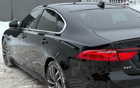 Jaguar XF II, 2017 год, 1 985 000 рублей, 27 фотография