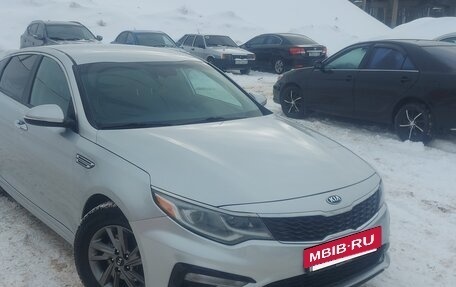 KIA Optima IV, 2019 год, 1 700 000 рублей, 2 фотография
