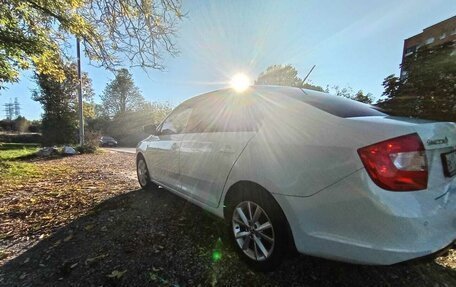 Skoda Rapid I, 2015 год, 680 000 рублей, 7 фотография