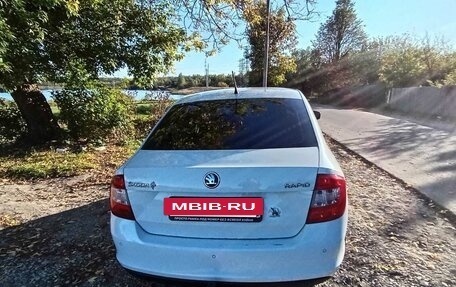 Skoda Rapid I, 2015 год, 680 000 рублей, 6 фотография