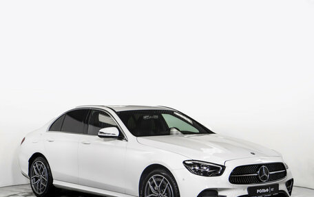 Mercedes-Benz E-Класс, 2021 год, 4 290 000 рублей, 2 фотография