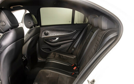 Mercedes-Benz E-Класс, 2021 год, 4 290 000 рублей, 8 фотография