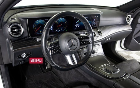 Mercedes-Benz E-Класс, 2021 год, 4 290 000 рублей, 22 фотография