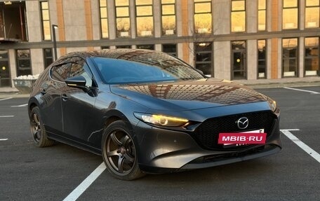 Mazda 3, 2020 год, 1 740 000 рублей, 3 фотография