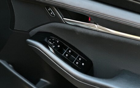 Mazda 3, 2020 год, 1 740 000 рублей, 29 фотография