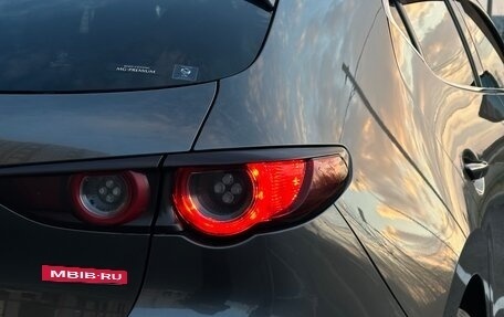 Mazda 3, 2020 год, 1 740 000 рублей, 20 фотография