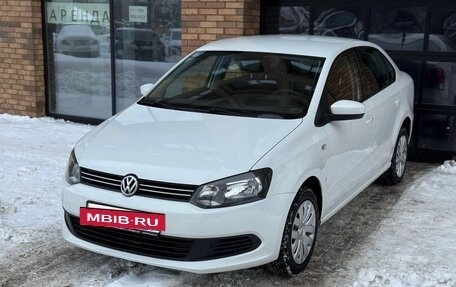 Volkswagen Polo VI (EU Market), 2014 год, 840 000 рублей, 2 фотография