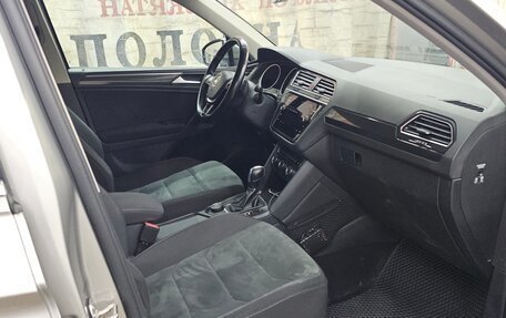 Volkswagen Tiguan II, 2019 год, 2 600 000 рублей, 9 фотография