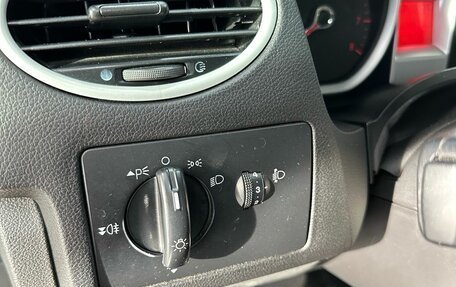 Ford Focus II рестайлинг, 2011 год, 795 000 рублей, 13 фотография