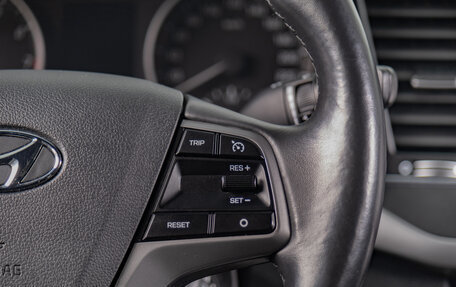 Hyundai Elantra VI рестайлинг, 2018 год, 1 789 000 рублей, 11 фотография