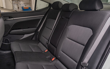 Hyundai Elantra VI рестайлинг, 2018 год, 1 789 000 рублей, 16 фотография