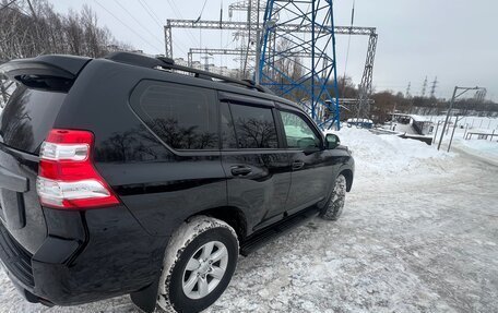 Toyota Land Cruiser Prado 150 рестайлинг 2, 2016 год, 3 050 000 рублей, 4 фотография