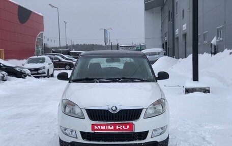 Skoda Fabia II, 2013 год, 850 000 рублей, 3 фотография