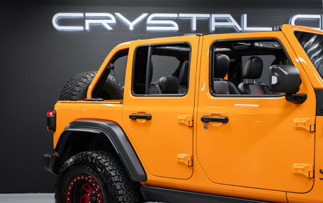 Jeep Wrangler, 2021 год, 8 300 000 рублей, 9 фотография