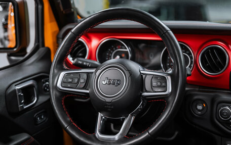 Jeep Wrangler, 2021 год, 8 300 000 рублей, 25 фотография