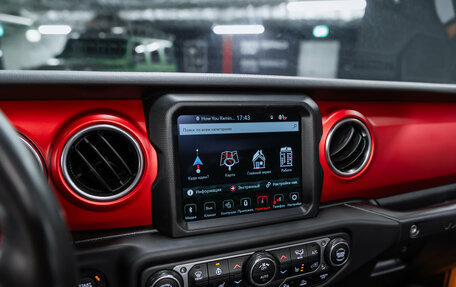 Jeep Wrangler, 2021 год, 8 300 000 рублей, 31 фотография