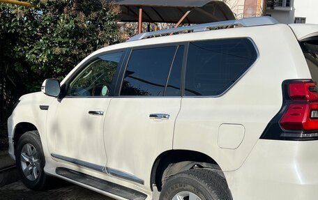 Toyota Land Cruiser Prado 150 рестайлинг 2, 2022 год, 7 500 000 рублей, 2 фотография