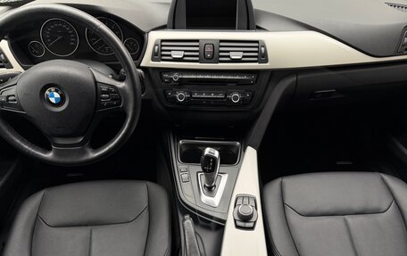 BMW 3 серия, 2015 год, 1 650 000 рублей, 12 фотография