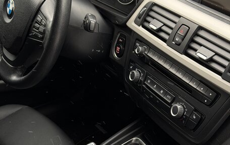 BMW 3 серия, 2015 год, 1 650 000 рублей, 10 фотография