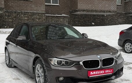 BMW 3 серия, 2015 год, 1 650 000 рублей, 4 фотография