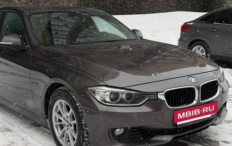 BMW 3 серия, 2015 год, 1 650 000 рублей, 3 фотография