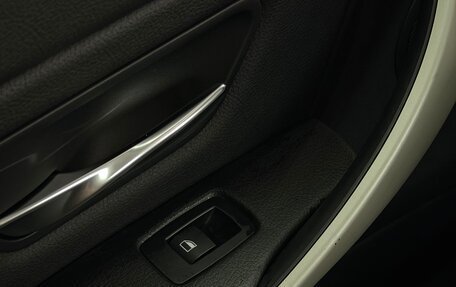 BMW 3 серия, 2015 год, 1 650 000 рублей, 15 фотография