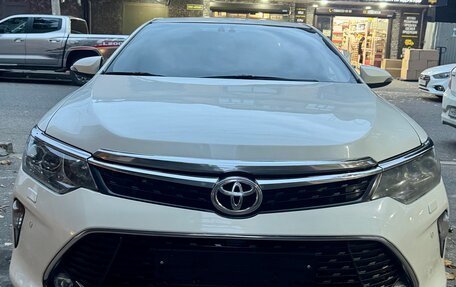 Toyota Camry, 2018 год, 1 865 000 рублей, 7 фотография