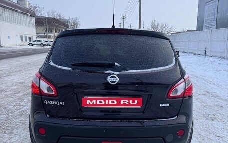 Nissan Qashqai, 2010 год, 990 000 рублей, 2 фотография