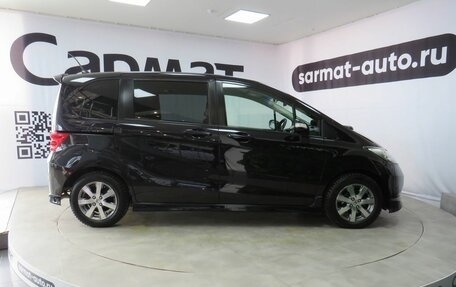 Honda Freed I, 2010 год, 1 057 000 рублей, 4 фотография