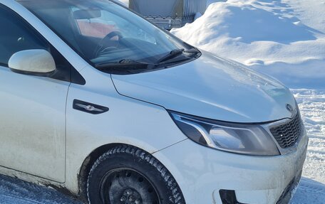 KIA Rio III рестайлинг, 2014 год, 389 000 рублей, 3 фотография