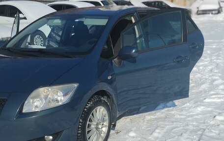 Toyota Auris II, 2009 год, 790 000 рублей, 15 фотография