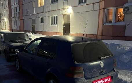 Volkswagen Golf IV, 2001 год, 200 000 рублей, 3 фотография