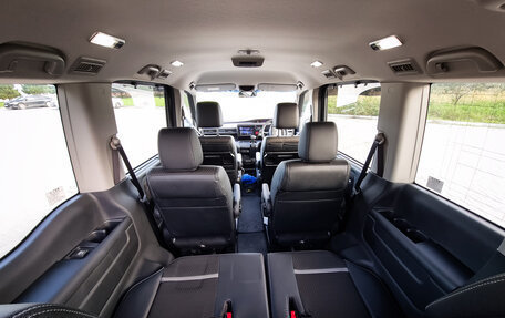 Honda Stepwgn IV, 2019 год, 2 550 000 рублей, 3 фотография