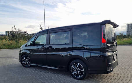 Honda Stepwgn IV, 2019 год, 2 550 000 рублей, 5 фотография