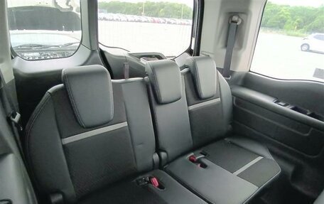 Honda Stepwgn IV, 2019 год, 2 550 000 рублей, 17 фотография