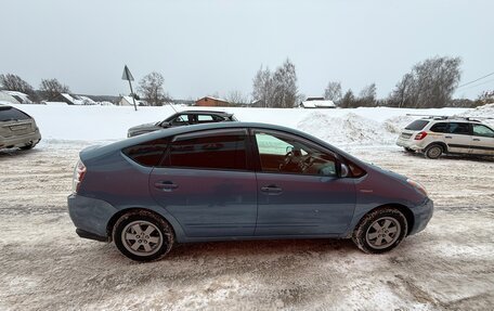 Toyota Prius, 2007 год, 650 000 рублей, 7 фотография