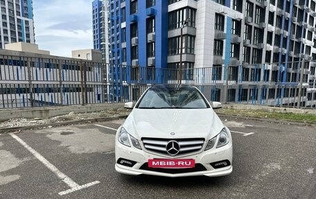 Mercedes-Benz E-Класс, 2011 год, 1 150 000 рублей, 2 фотография