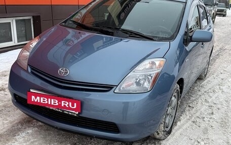 Toyota Prius, 2007 год, 650 000 рублей, 2 фотография
