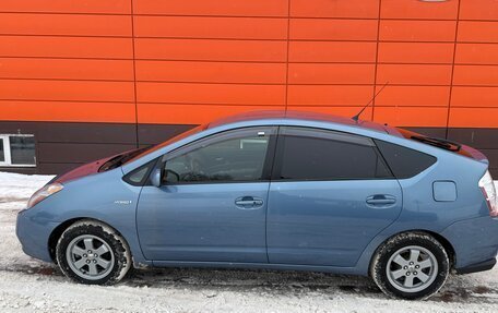 Toyota Prius, 2007 год, 650 000 рублей, 8 фотография
