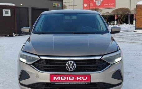 Volkswagen Polo VI (EU Market), 2020 год, 980 000 рублей, 2 фотография