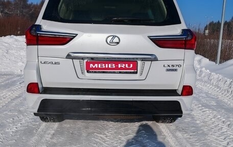 Lexus LX III, 2017 год, 12 900 000 рублей, 6 фотография