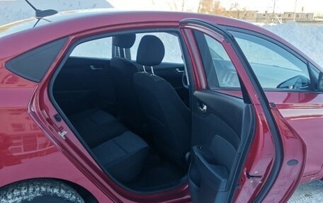 Hyundai Solaris II рестайлинг, 2021 год, 1 380 000 рублей, 14 фотография