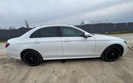 Mercedes-Benz E-Класс, 2020 год, 4 500 000 рублей, 5 фотография