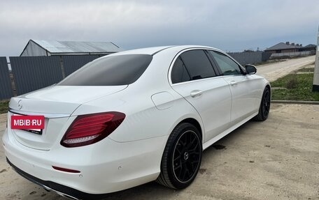 Mercedes-Benz E-Класс, 2020 год, 4 500 000 рублей, 7 фотография