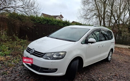 Volkswagen Sharan II, 2011 год, 1 450 000 рублей, 2 фотография